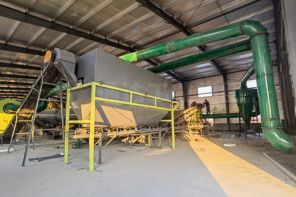 滾動(dòng)篩分機(jī)