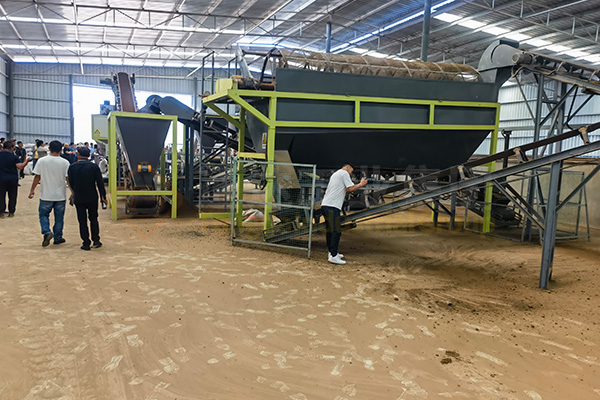 藥渣禽畜糞便有機肥粉碎機