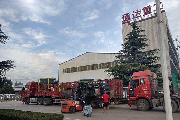 兩套2萬噸有機肥生產線，年處理畜禽養殖糞污20萬噸，養殖場糞污及時清理產高效有機肥