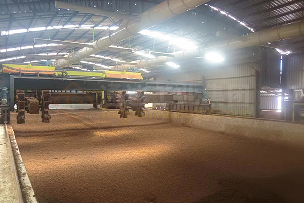 輪盤式翻堆機結構特點,輪盤翻拋機操作使用保養技巧